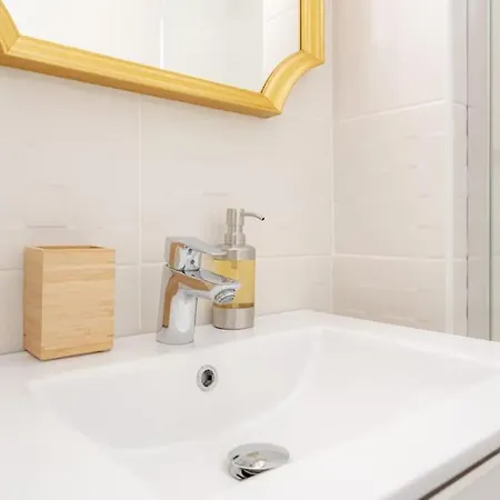 Cabana & Le Mimosa Ensoleille - Plage, Box, Terrasse *