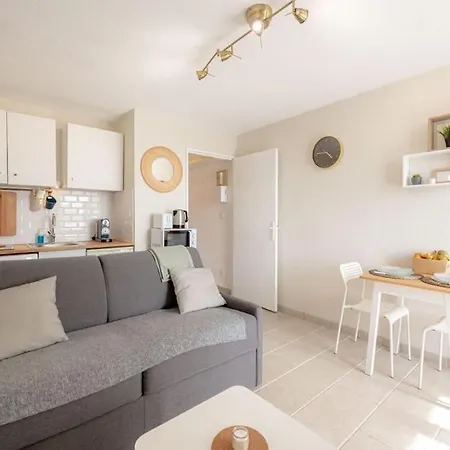 Cabana & Le Mimosa Ensoleille - Plage, Box, Terrasse *